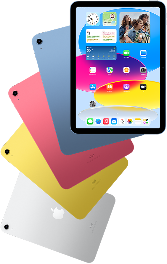 Ön yüzünde ana ekranı görülen bir iPad ve arkasında mavi, pembe, sarı ve gümüş renkli arkası dönük iPad’ler.