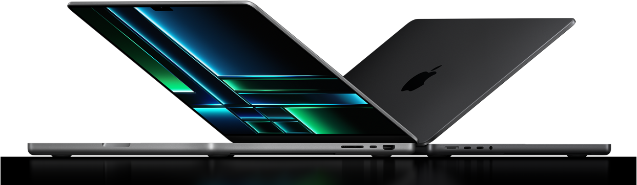 Yarıya kadar açılmış iki MacBook Pro’nun yandan görünümü. 