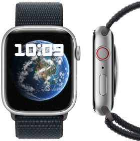 Yeni karbon nötr Apple Watch’un önden ve yandan görünümü.